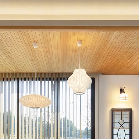 照明選びで、暮らし心地が変わる。