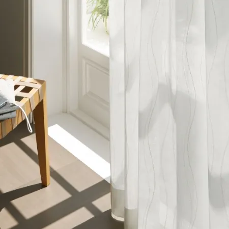 プロのアイデアで、<br>窓まわりも空間も変わる。