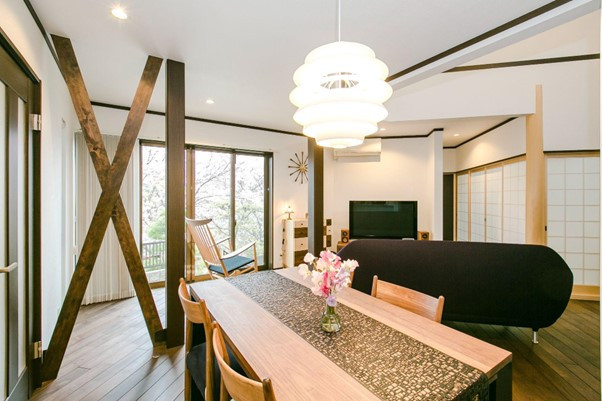 ライフスタイルに合わない住まいを大胆リフォーム 夫の思い出と暮らす